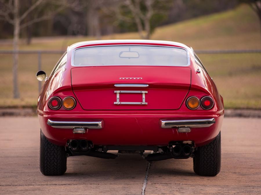  Ferrari 365 GTB/4 Daytona 1971 года  (фото 36 из 52)
